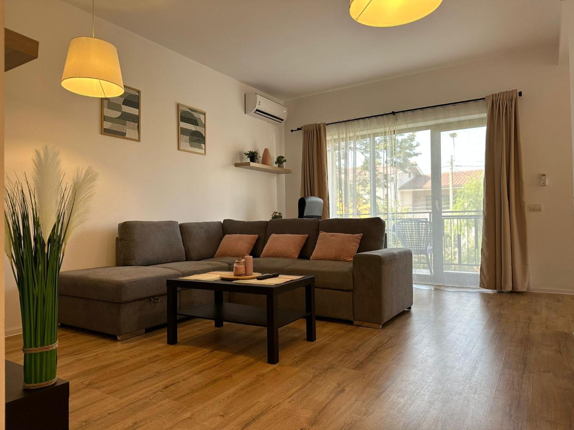 Glam Apartments Lipatti Near Iulius Mall And City Center Timişoara Exterior foto